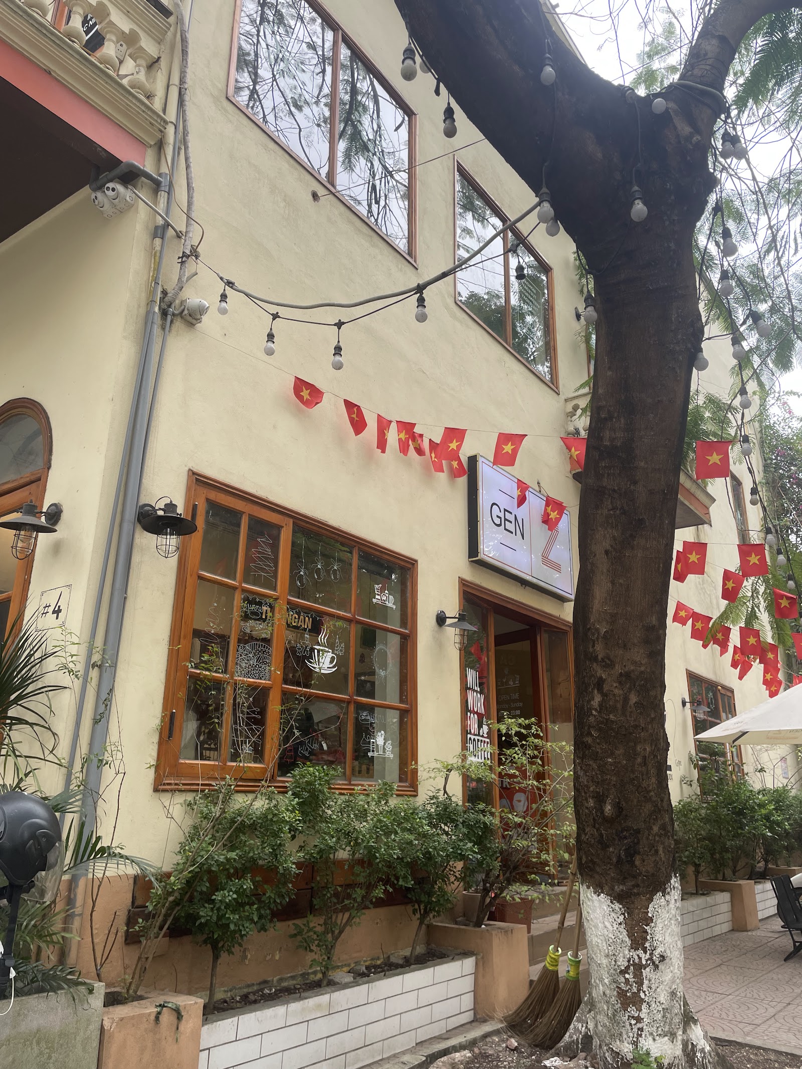 GenZ Coffee Yên Phong