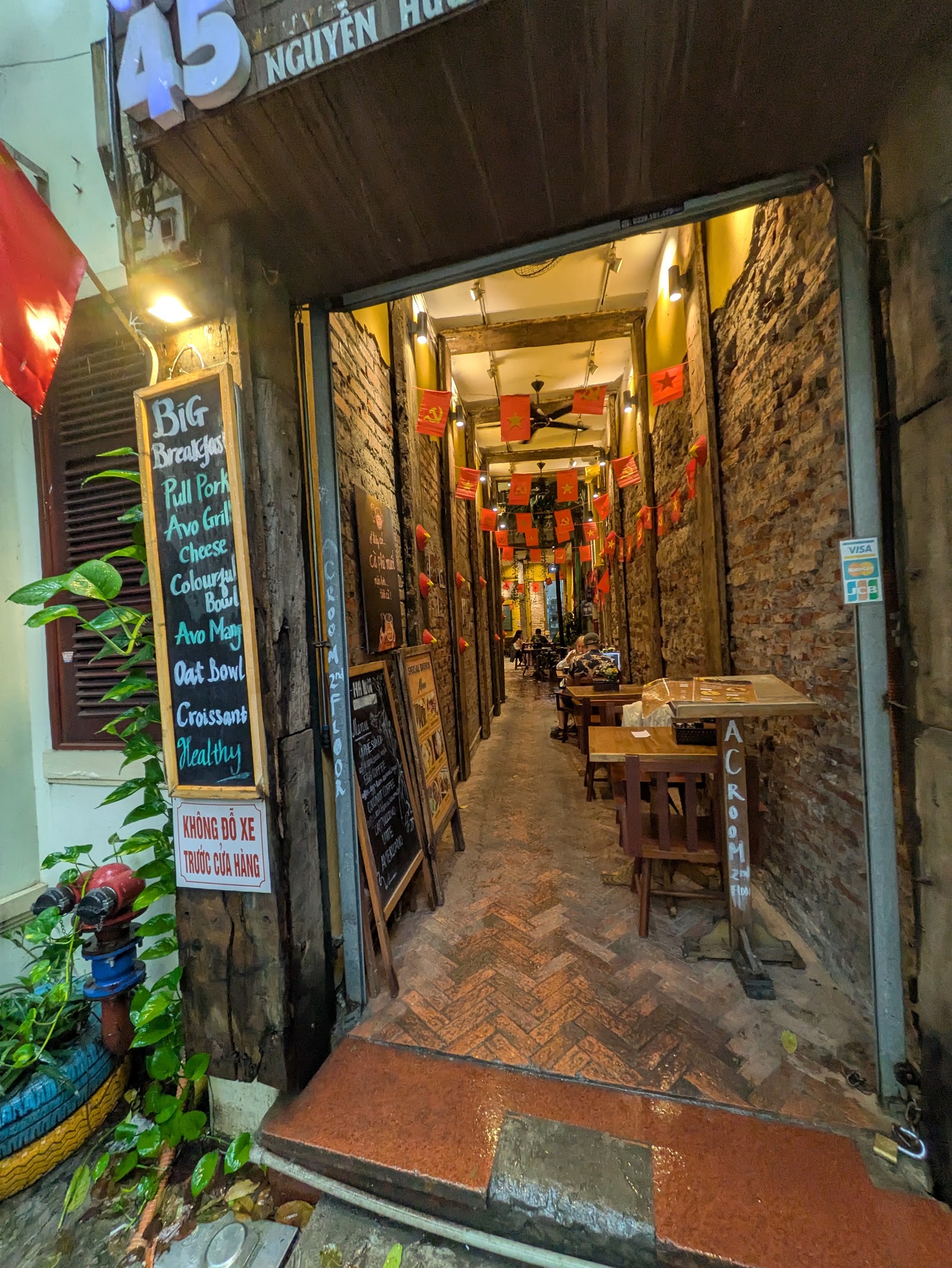 Hanoi Coffee Culture
