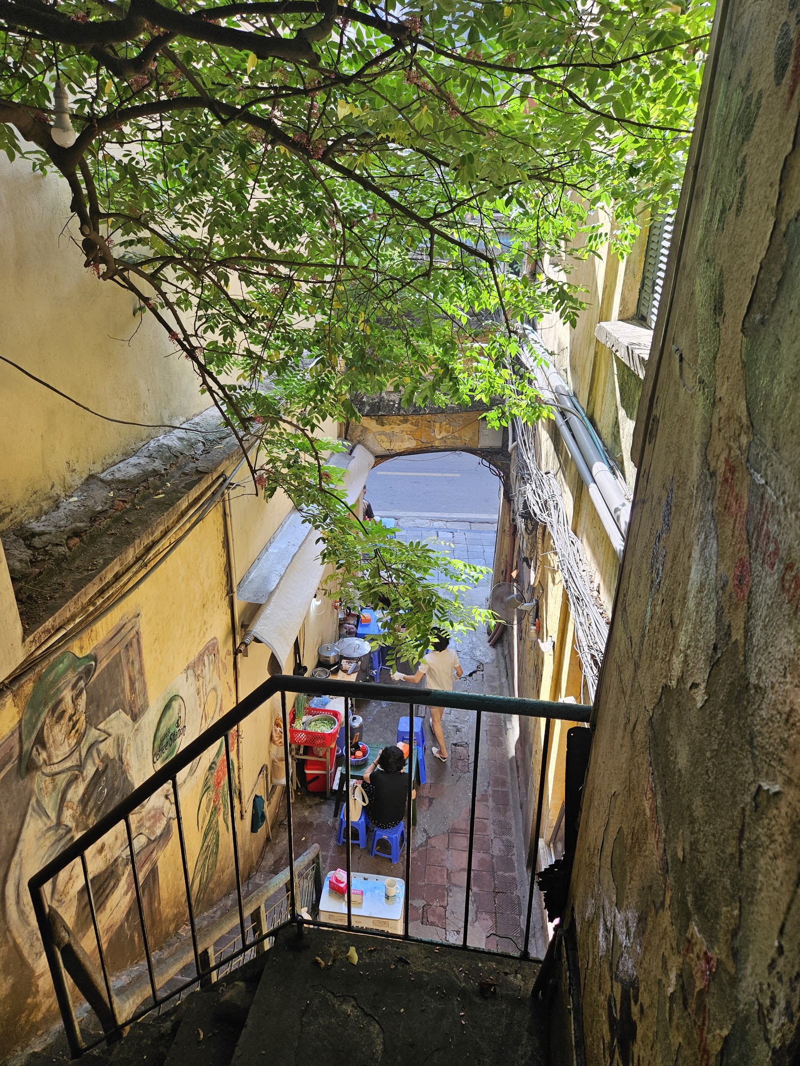 Hanoi Coffee Station & Restaurant