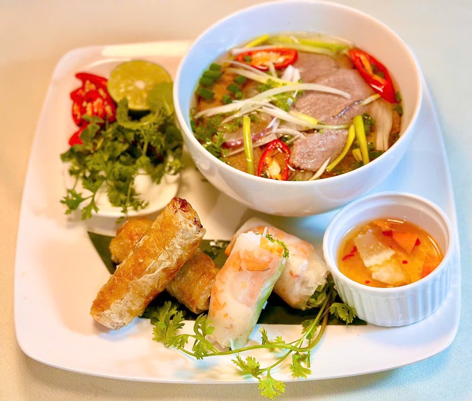 Hanoi Downtown Restaurant & Cafe