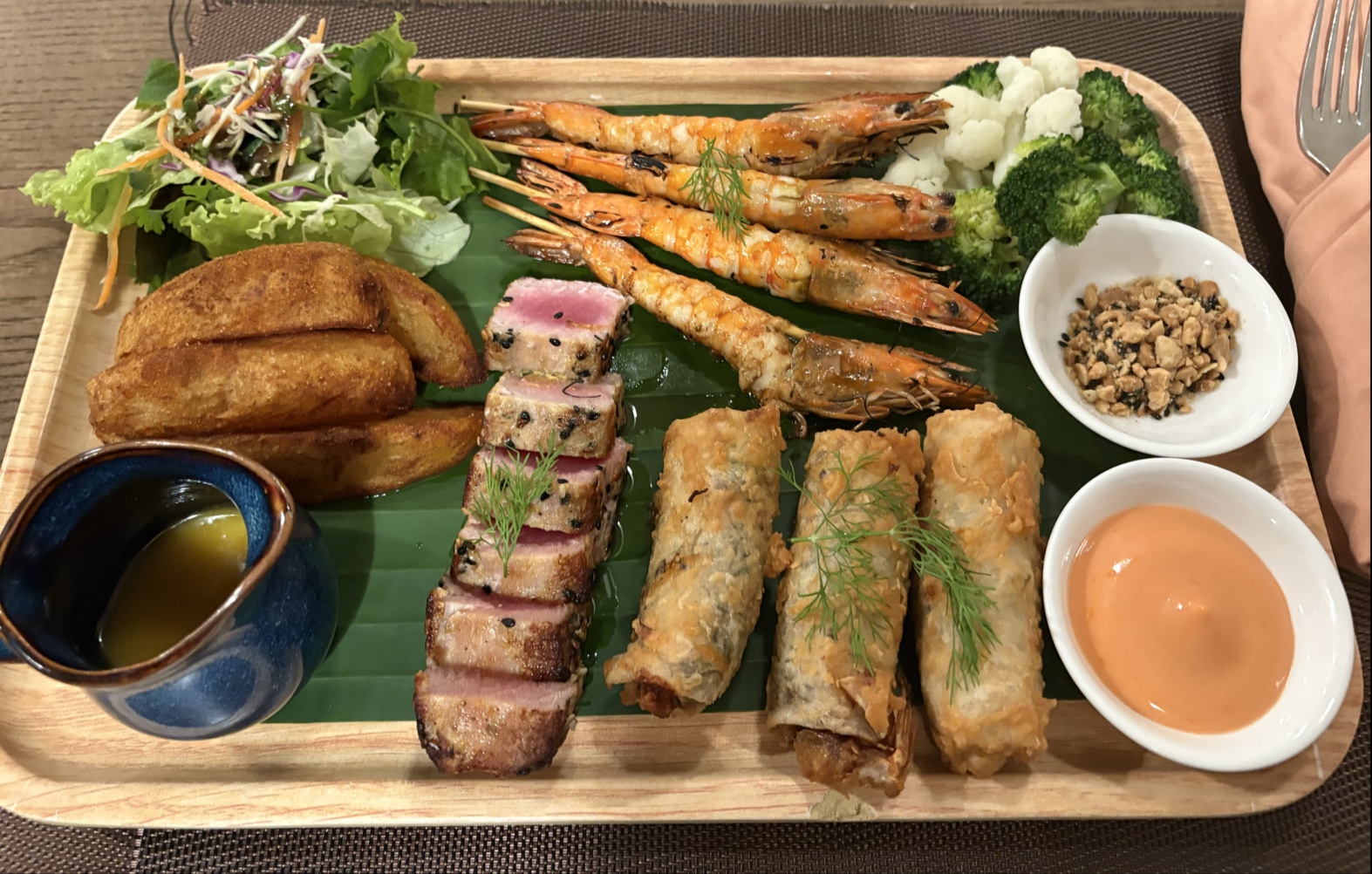 Hanoi Fusion Pub & Restaurant - 54 Nguyễn Trường Tộ