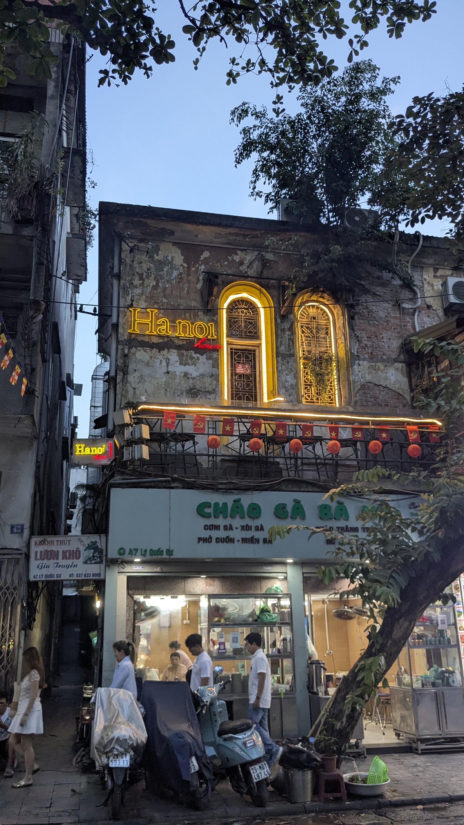Hanoi House Cocktail Bar - Cafe – Không gian quán