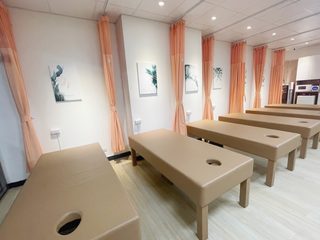 禾羿按摩-新莊中原店