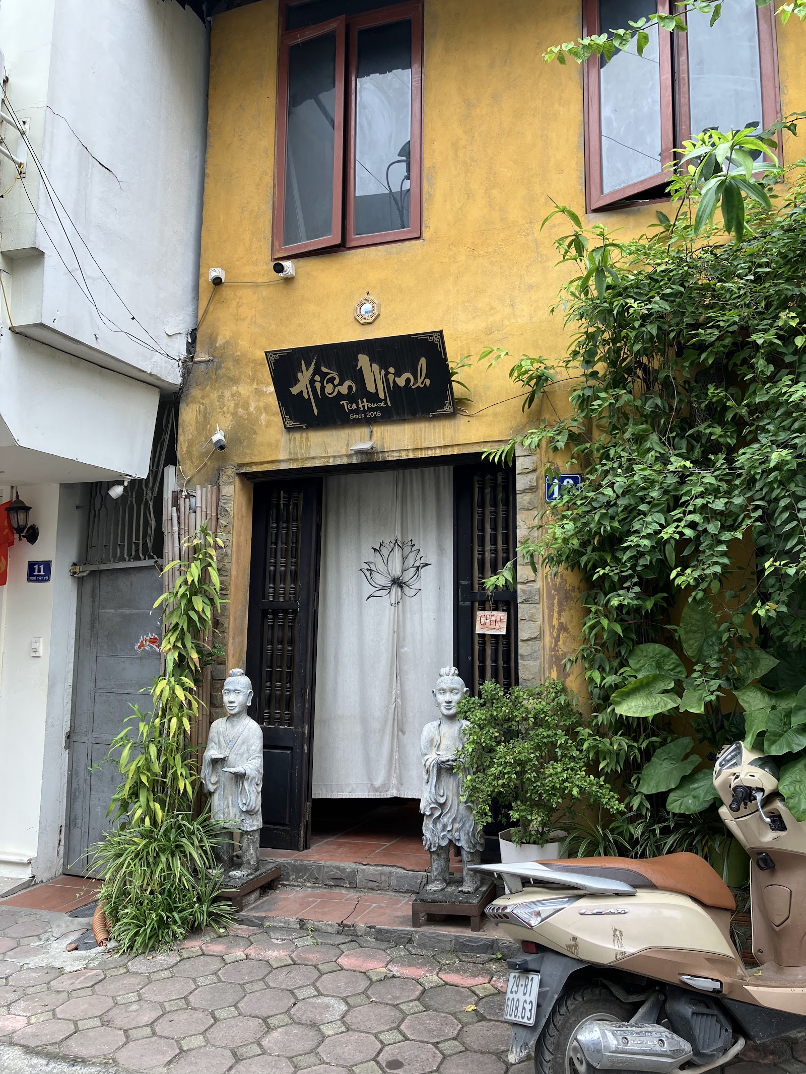 Hien Minh Tea & Coffee – Không gian quán