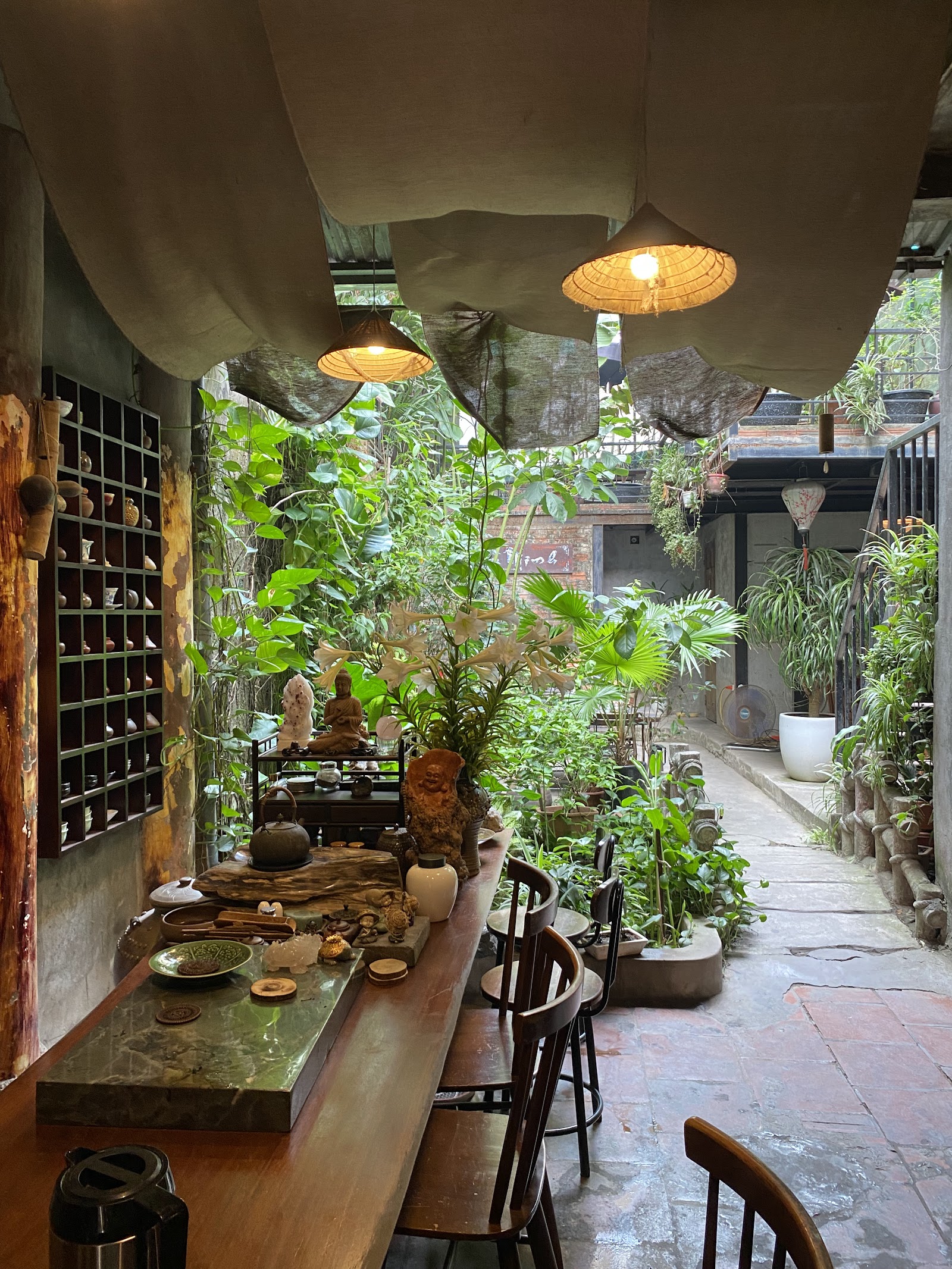 Hien Minh Tea & Coffee – Không gian quán