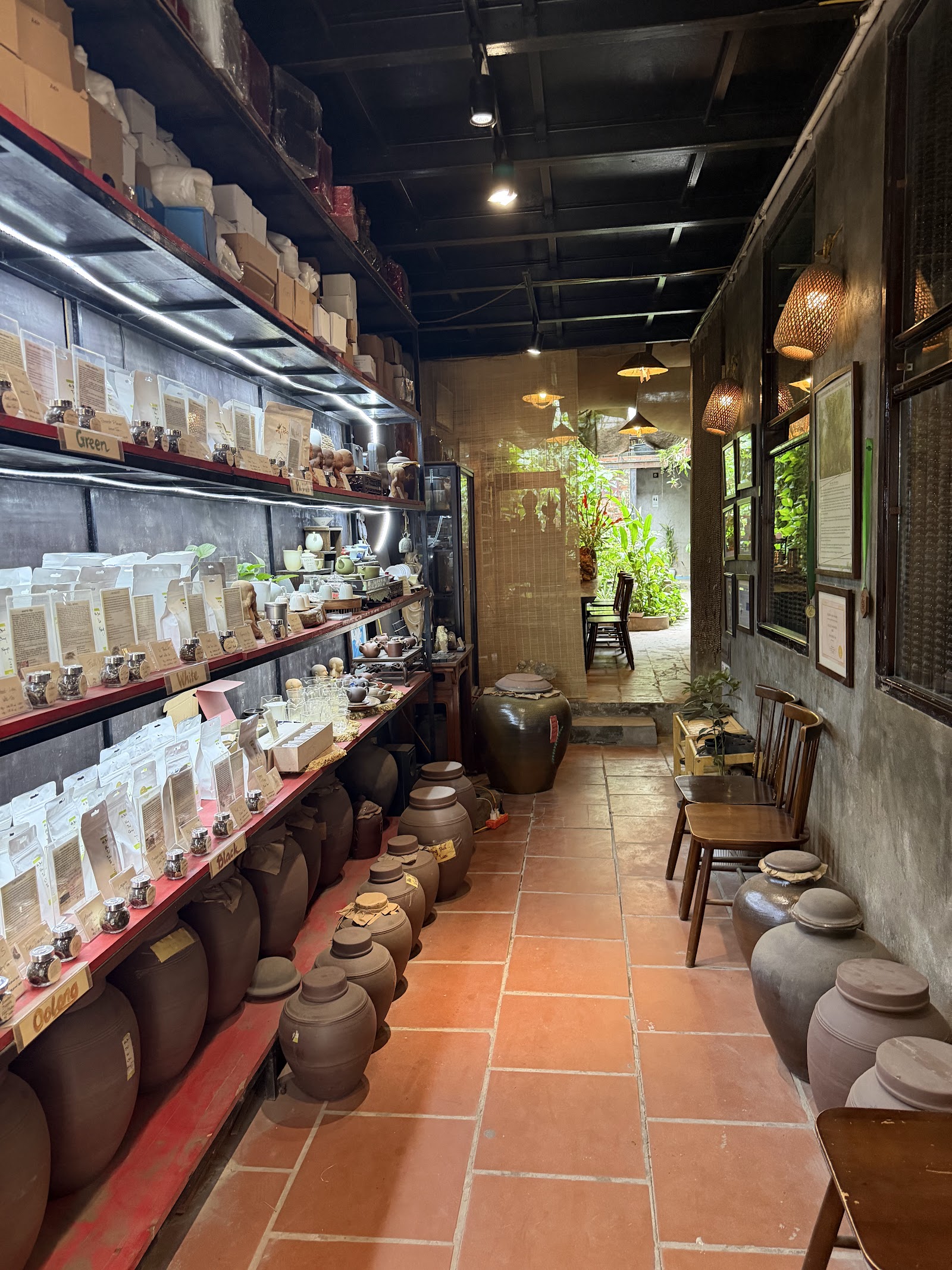 Hien Minh Tea & Coffee – Không gian quán