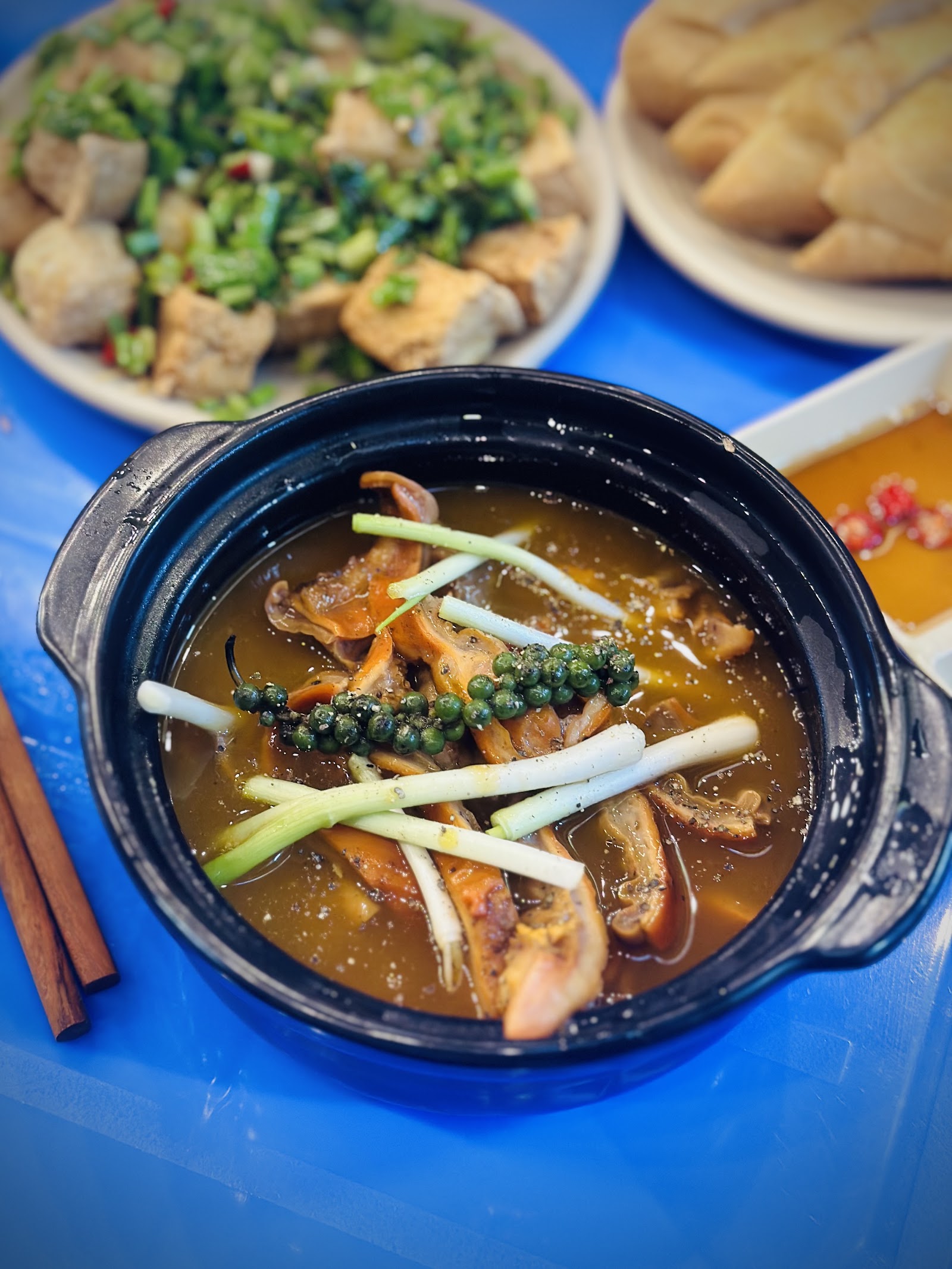 Hiếu Bia Ba Đình
