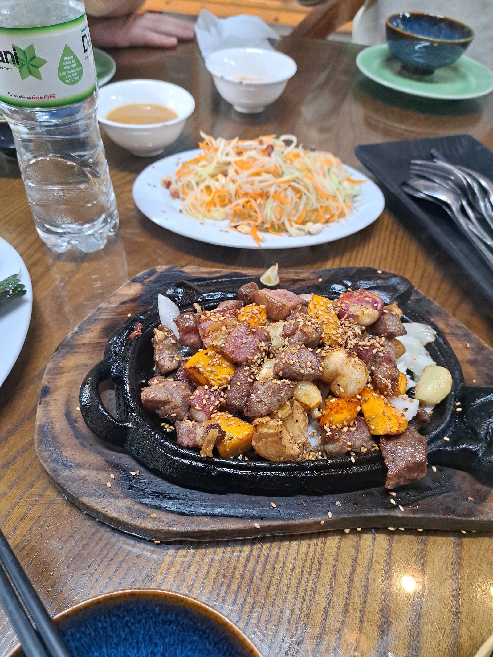 Hiếu Dê Restaurant