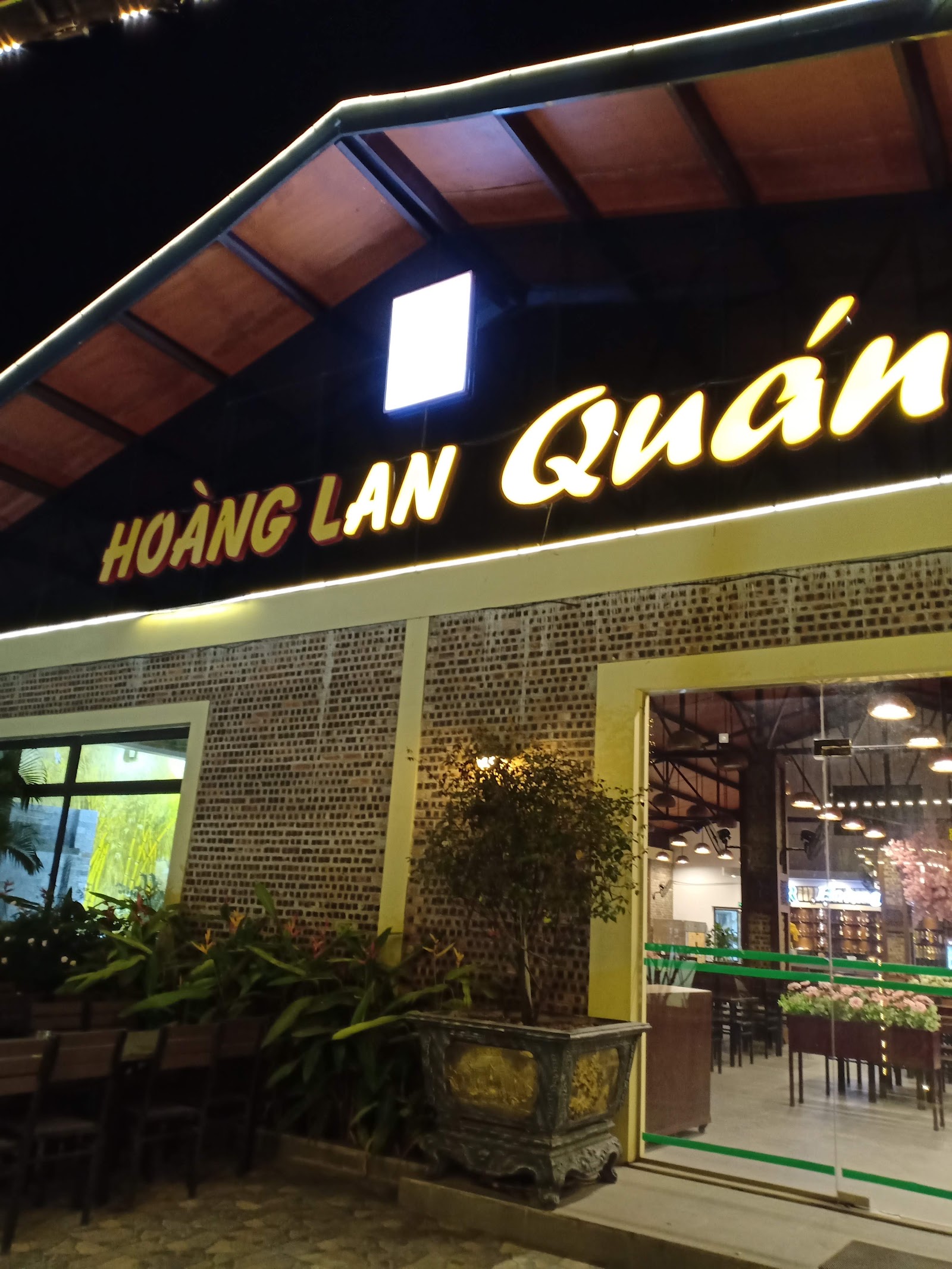 Hoàng Lan Quán Bắc Ninh