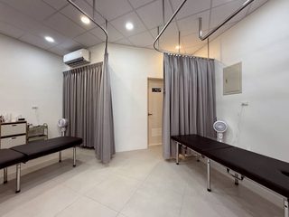 黃師父整復推拿舘