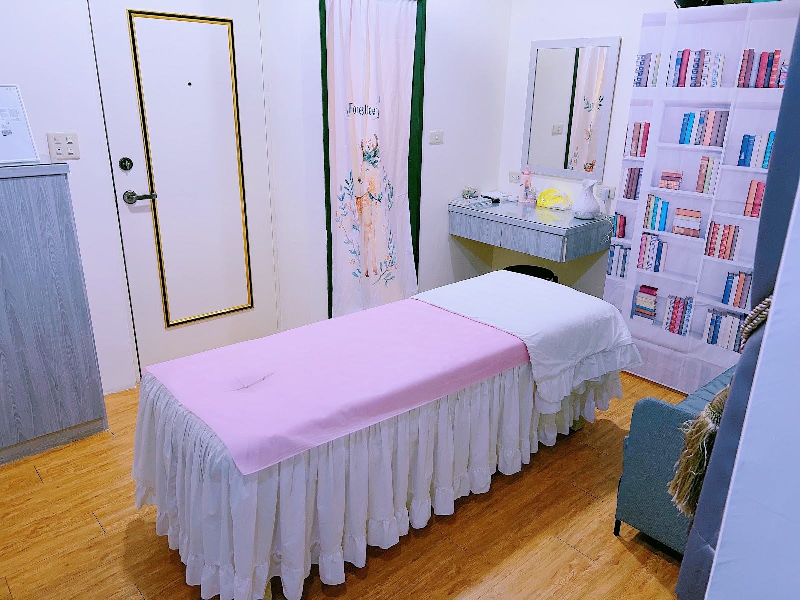 肌動按摩工作室「運動按摩、被動伸展、頭部按摩、筋膜放鬆、推拿」環境照