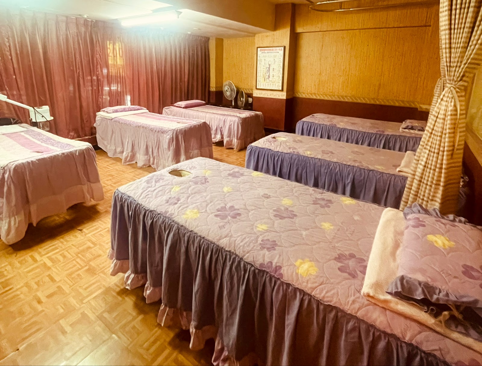 佳展足體養生館環境照