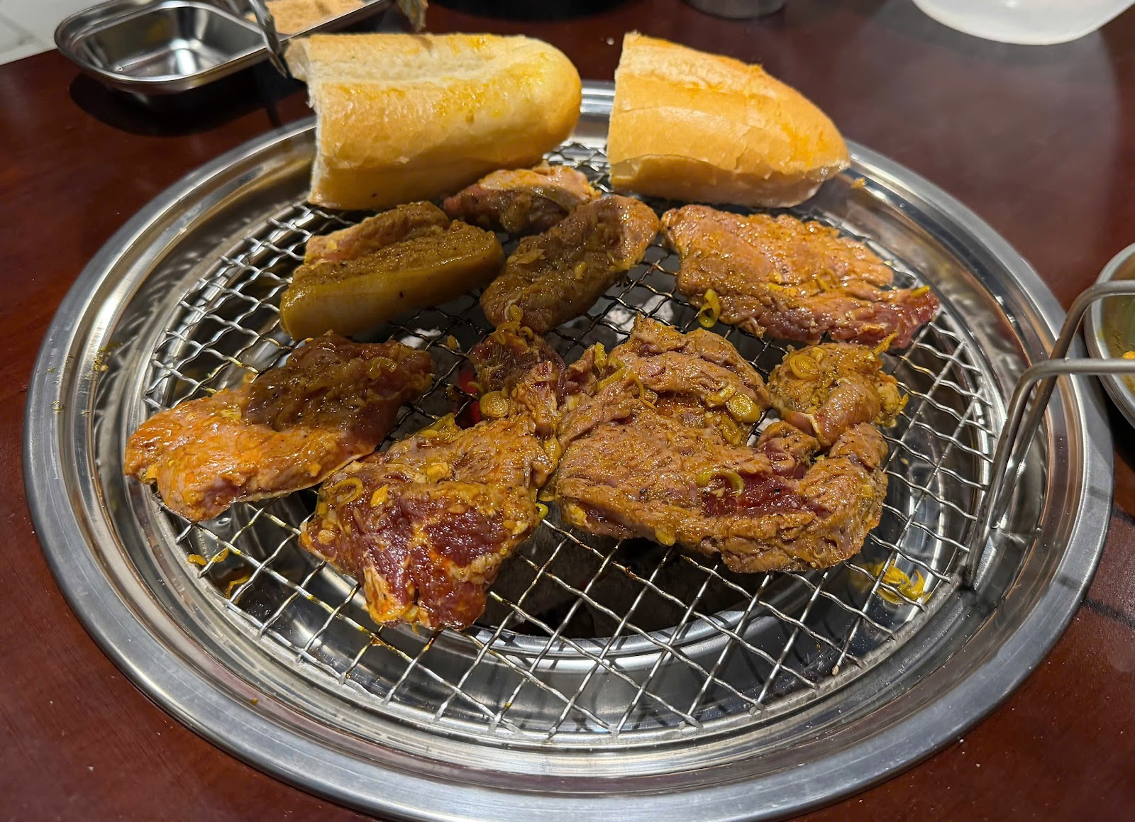 Khói - Nướng than hoa & Lẩu Thái Tomyum