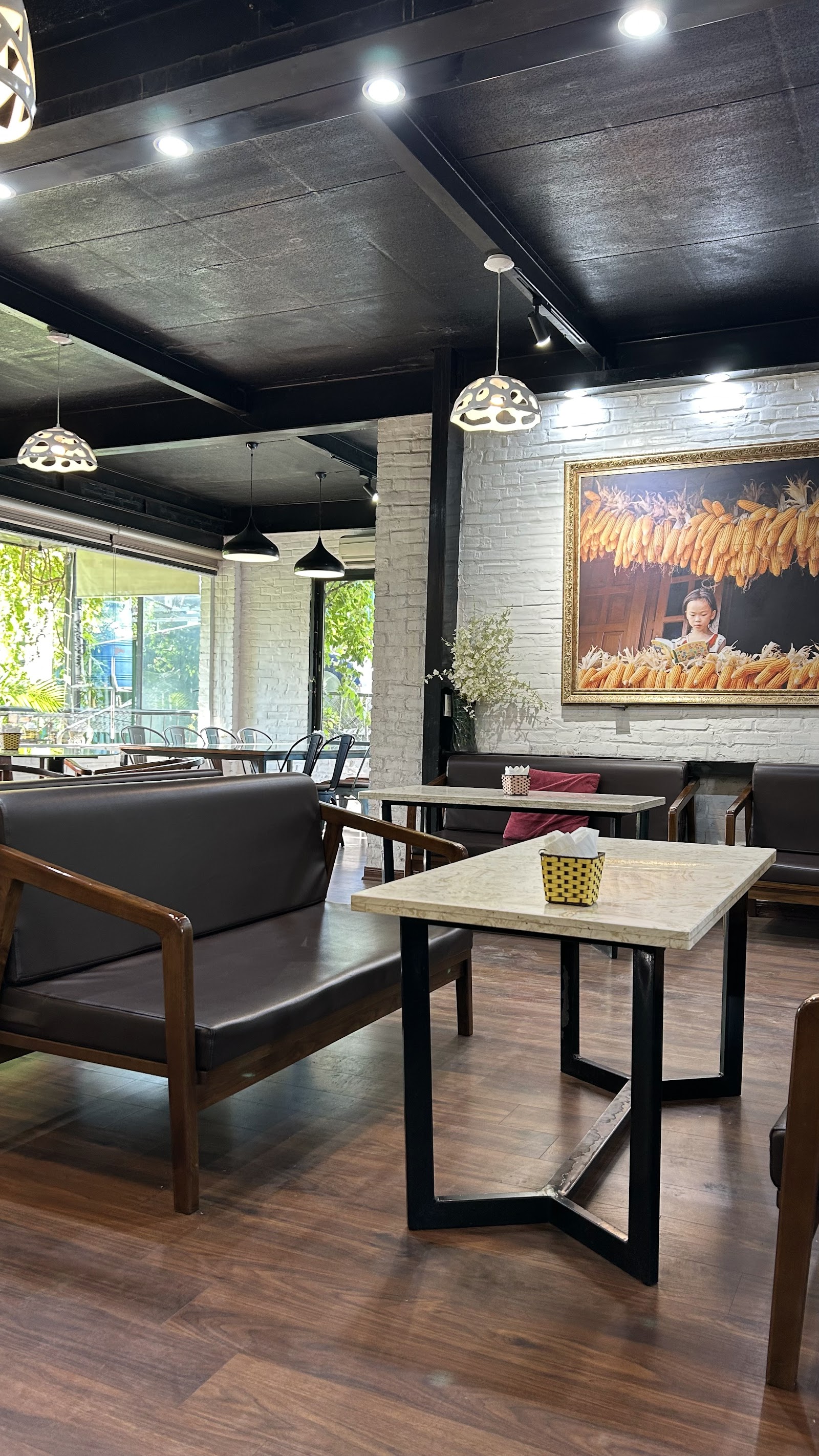 Lâm Coffee Trâu Quỳ – Không gian quán