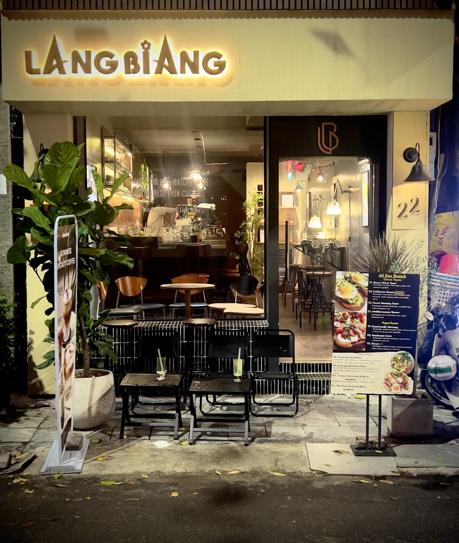 Lang Biang - Breakfast, Brunch & Specialty Coffee and Matcha – Không gian quán