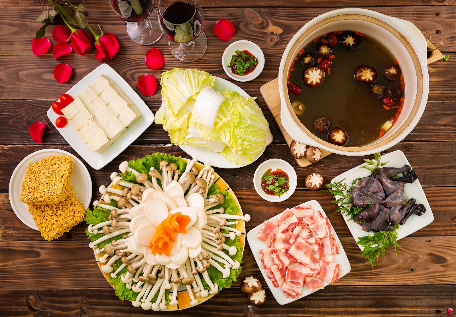 Lẩu Nấm Gia Khánh