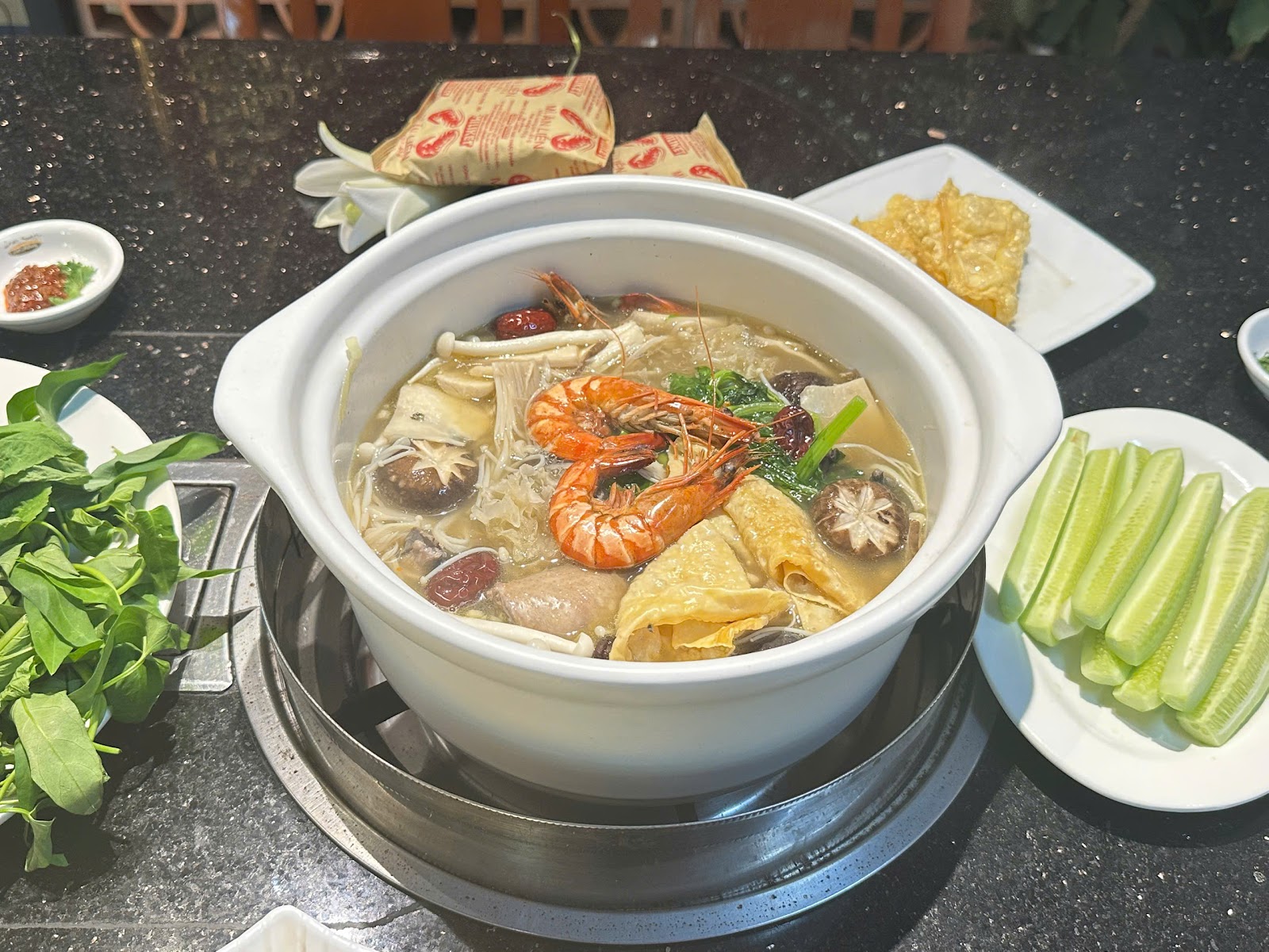 Lẩu Nấm Gia Khánh