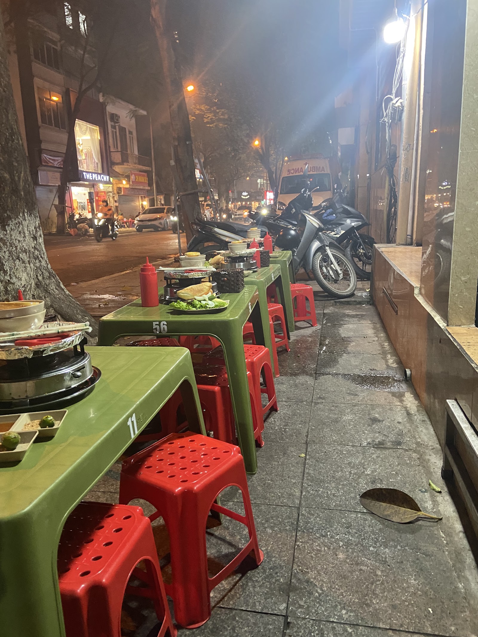 Lẩu Nướng Bà Oanh