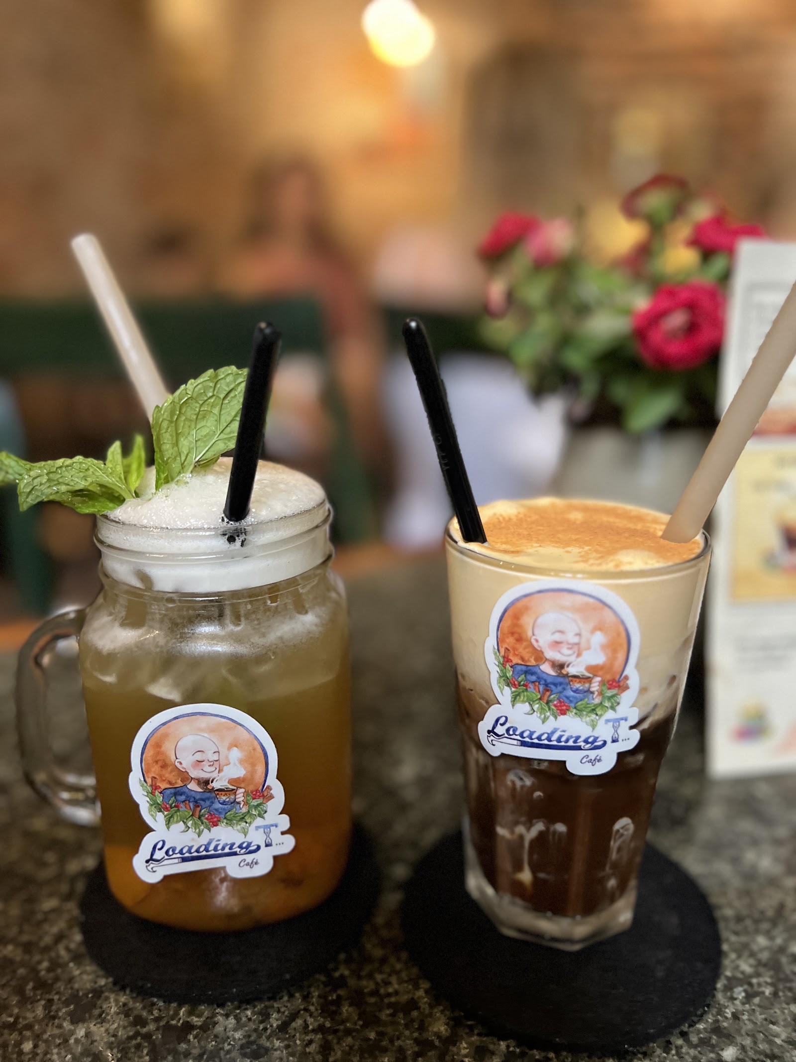 Loading T café
