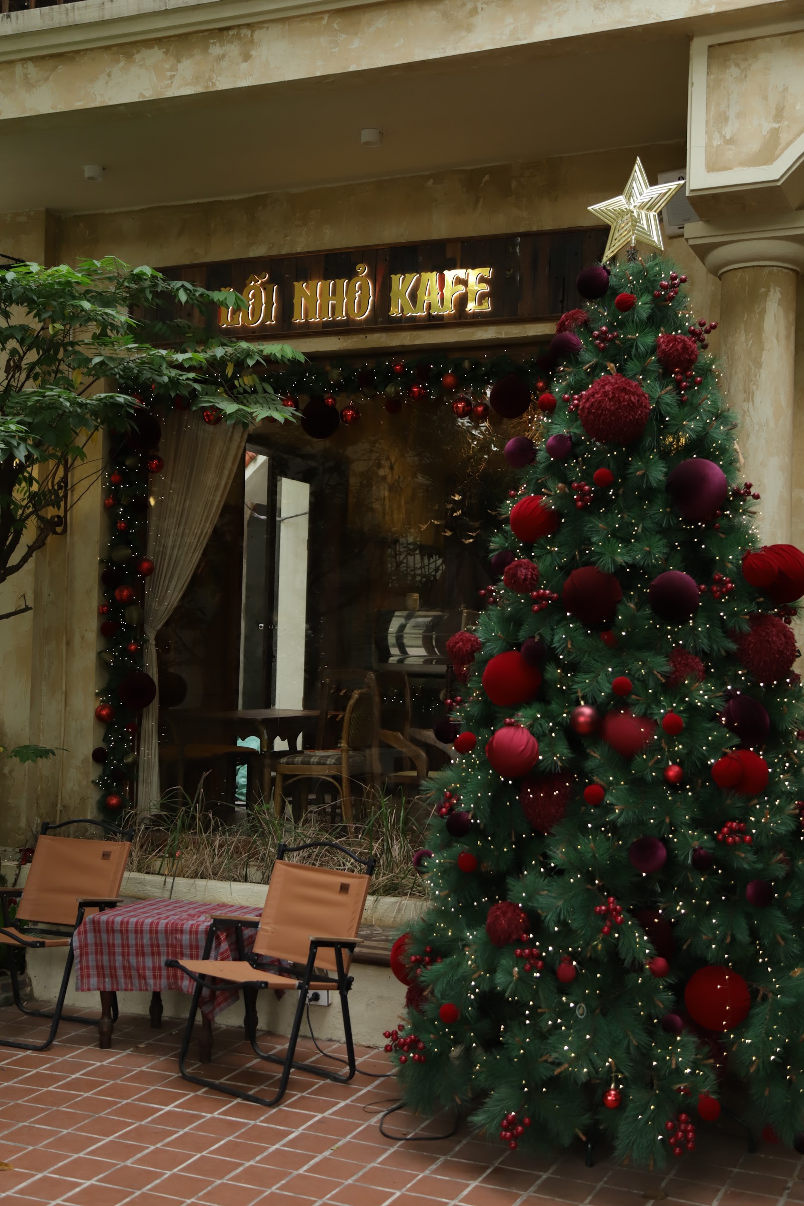 LỐI NHỎ kafe HOÀNG QUỐC VIỆT – Không gian quán