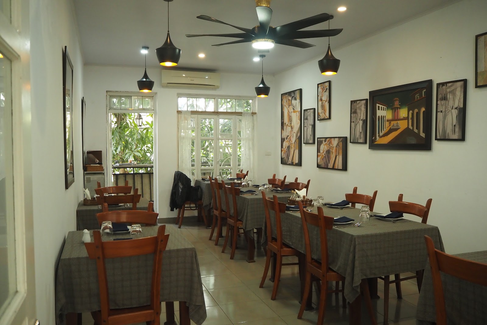 Luna d'Autunno - Italian Pizzeria & Restaurant