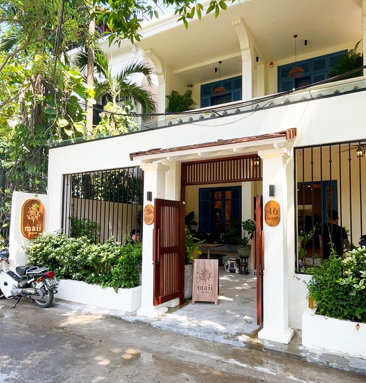 Maii Bistro