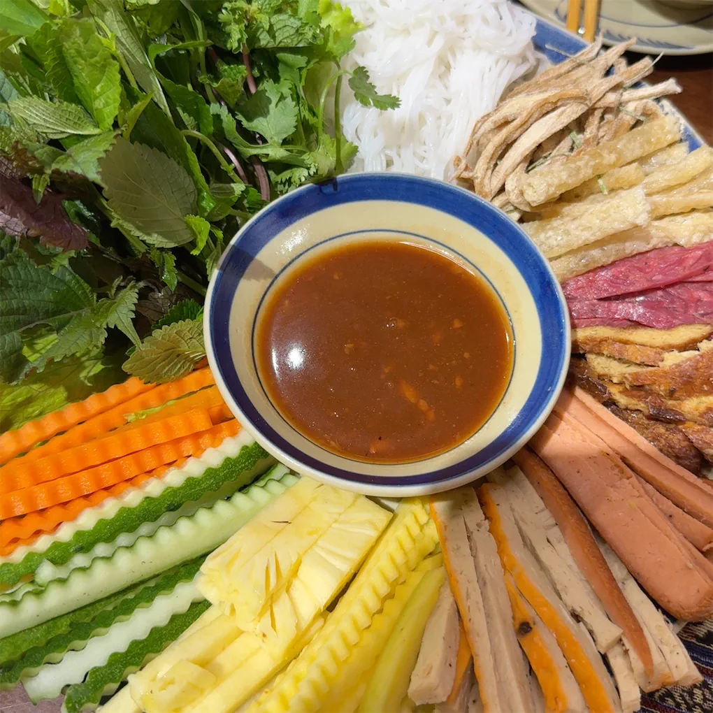 Mây Vegan - Về Nhà Ăn Chay