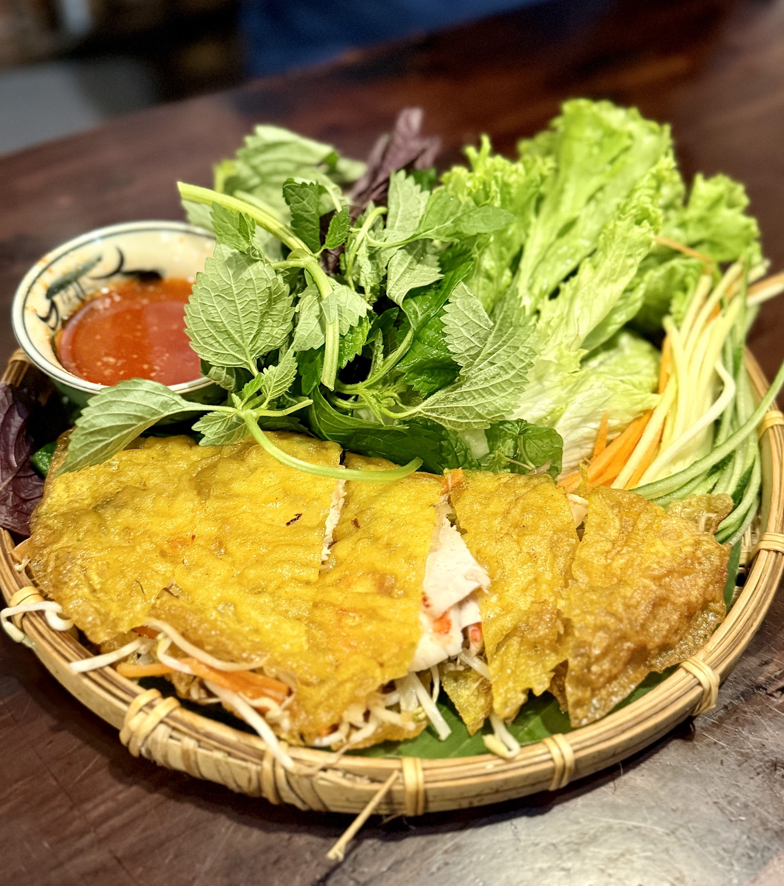 MẸT Vietnamese restaurant & Vegetarian Food 1