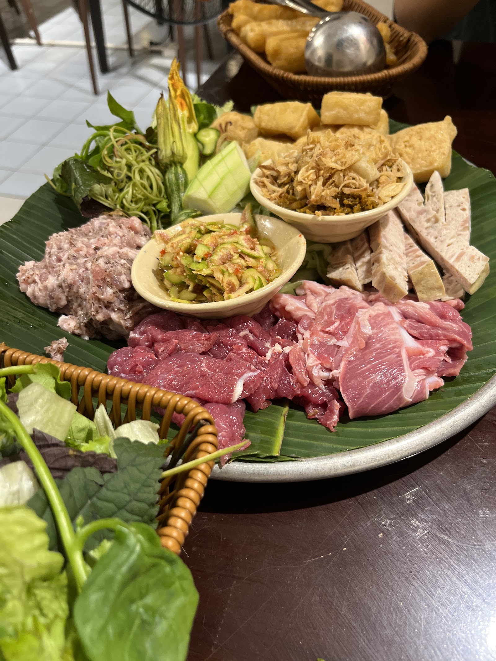 Mộc Nhiên Restaurant