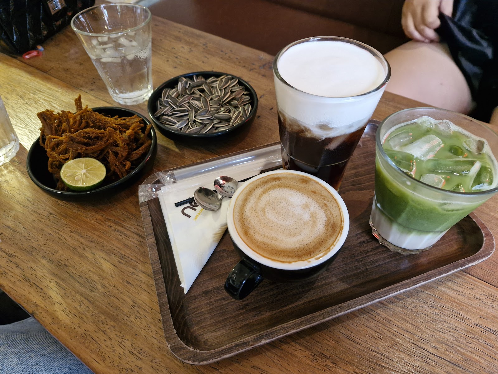 Nậu Cafe & Cassette Workshop