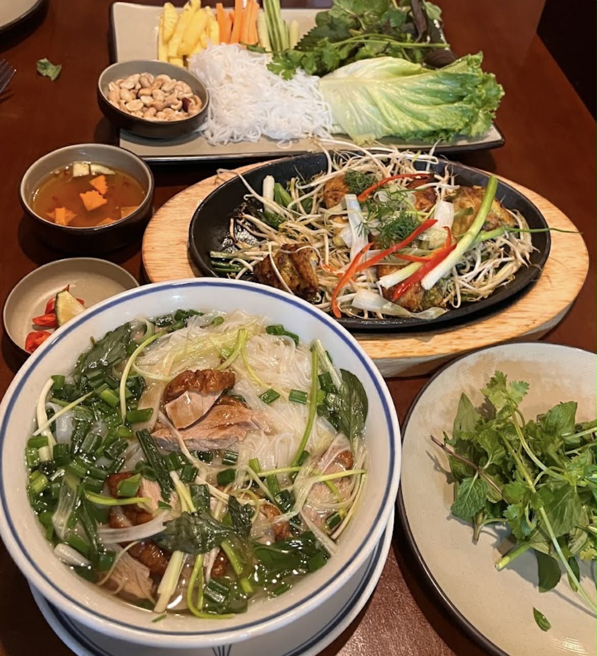 Ngư Restaurant - Vietnamese Cuisine & Vegan Food