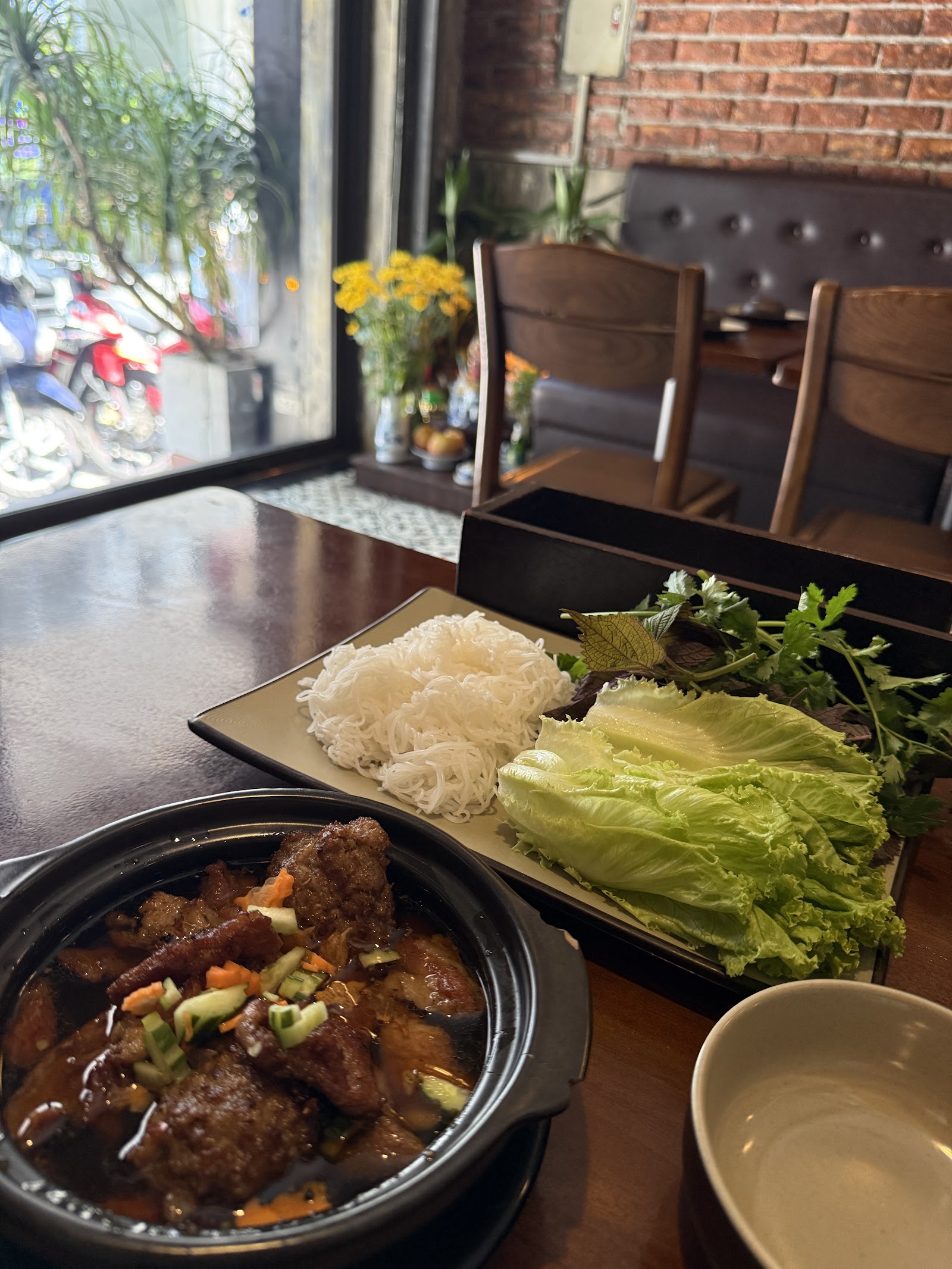 Ngư Restaurant - Vietnamese Cuisine & Vegan Food