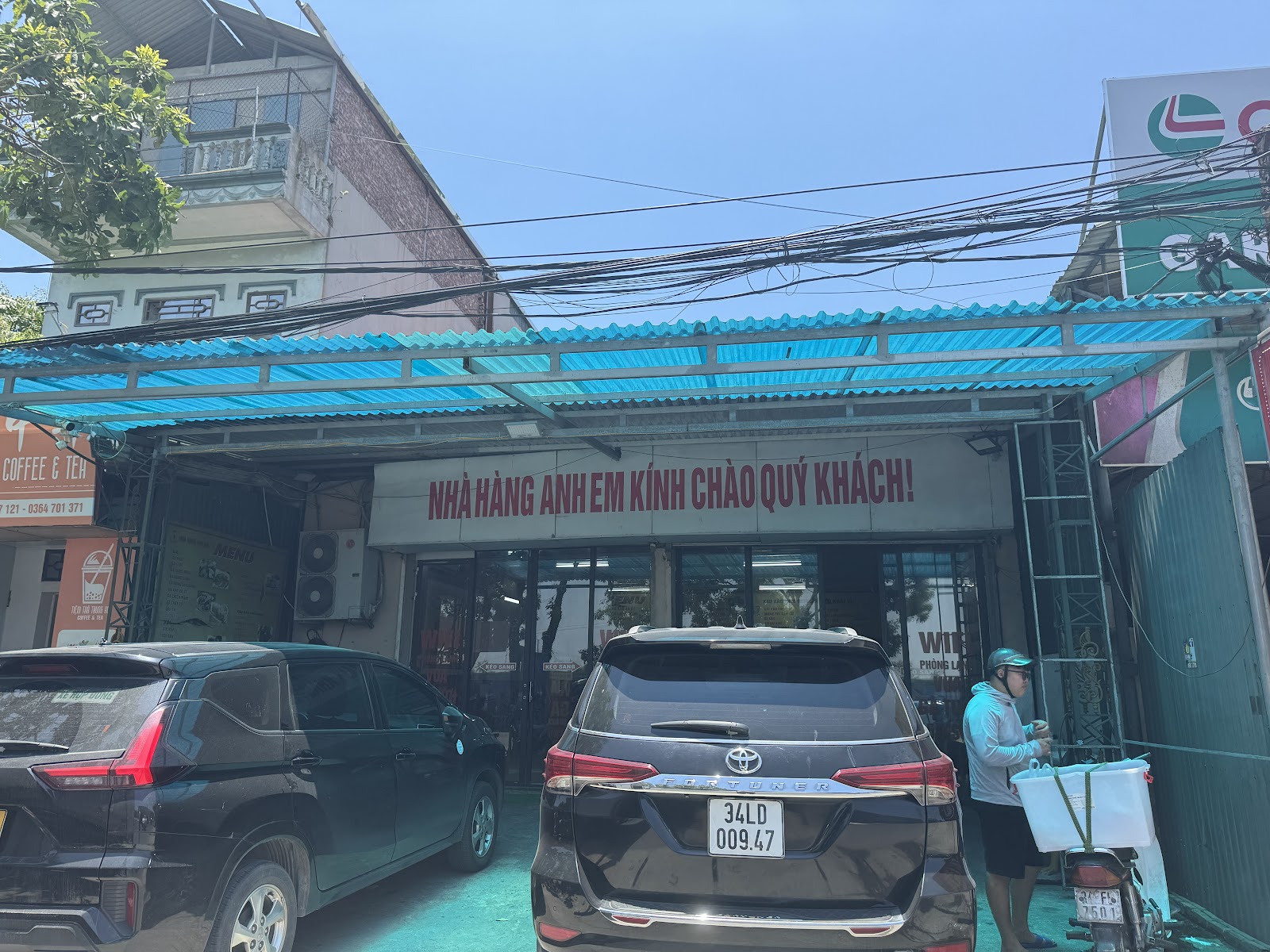 Nhà Hàng Anh Em
