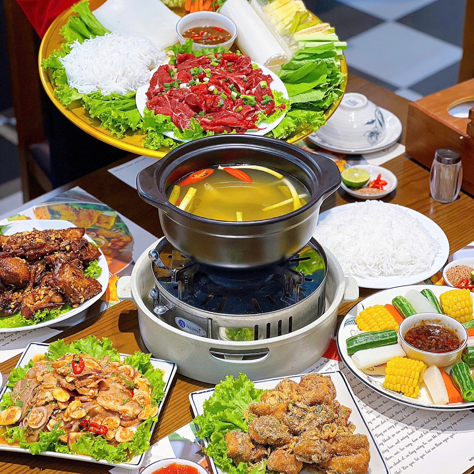 Nhà Hàng Bếp Thơ