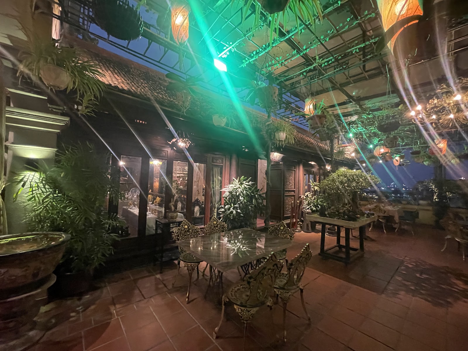 Nhà Hàng Cơm Việt Heritage – Không gian quán