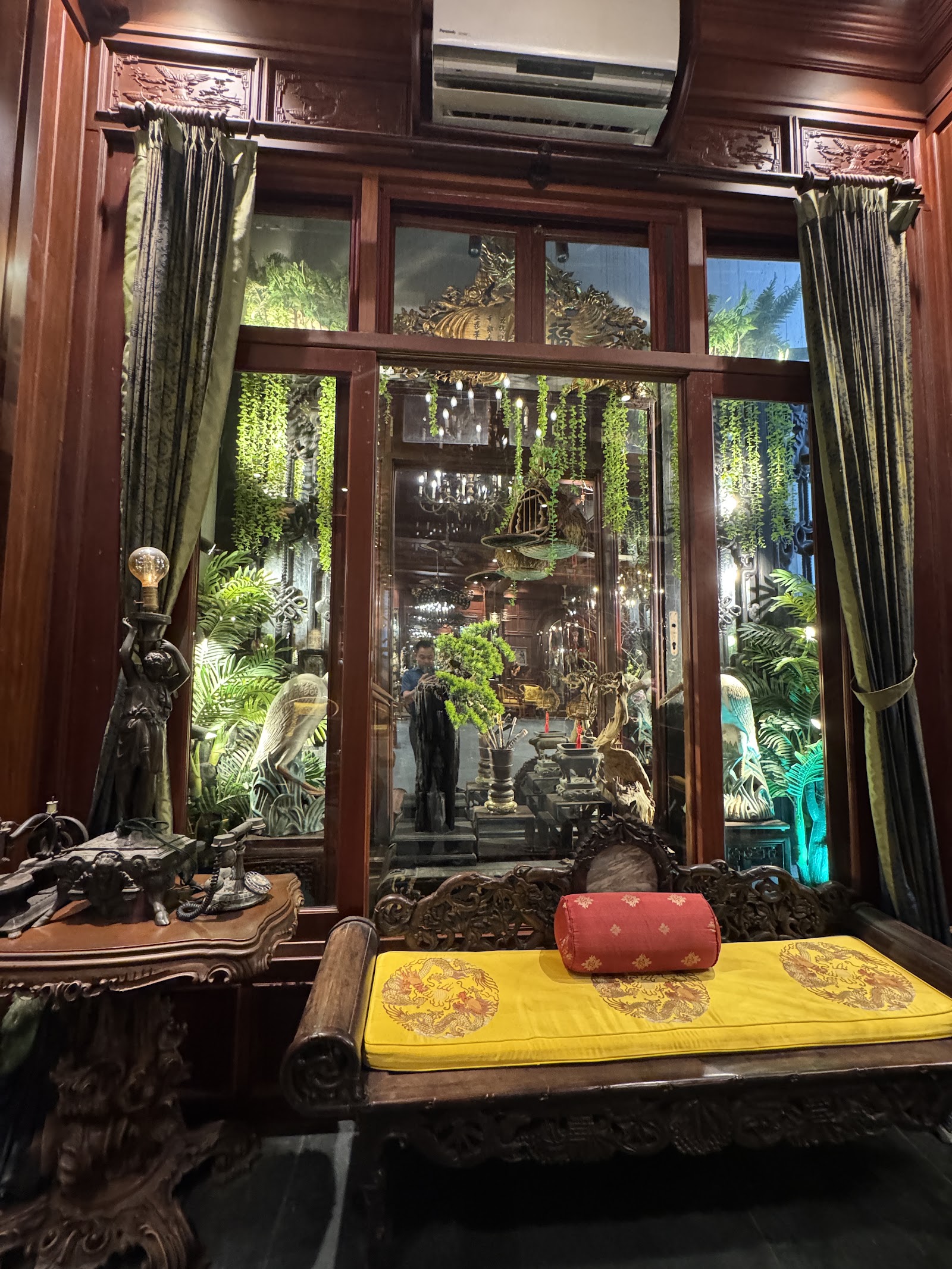 Nhà Hàng Cơm Việt Heritage – Không gian quán