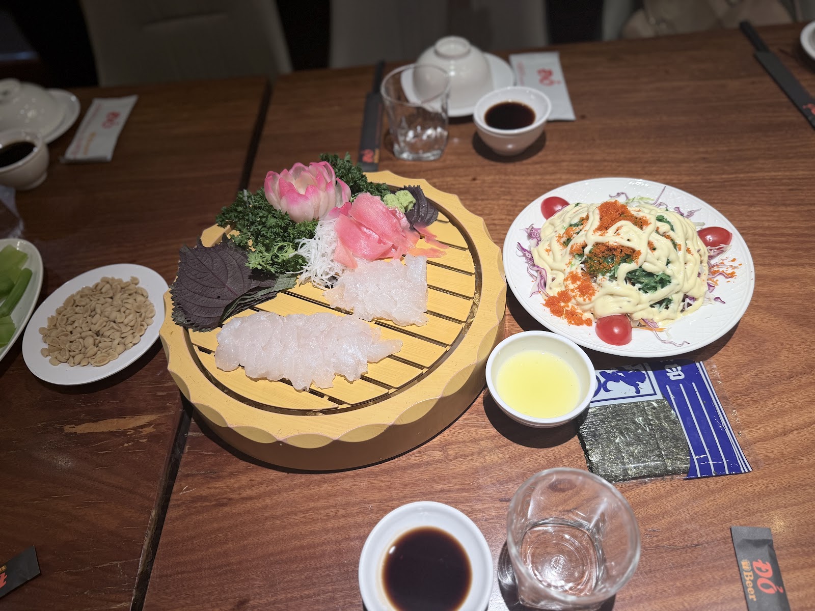 Nhà Hàng Đỏ Beer