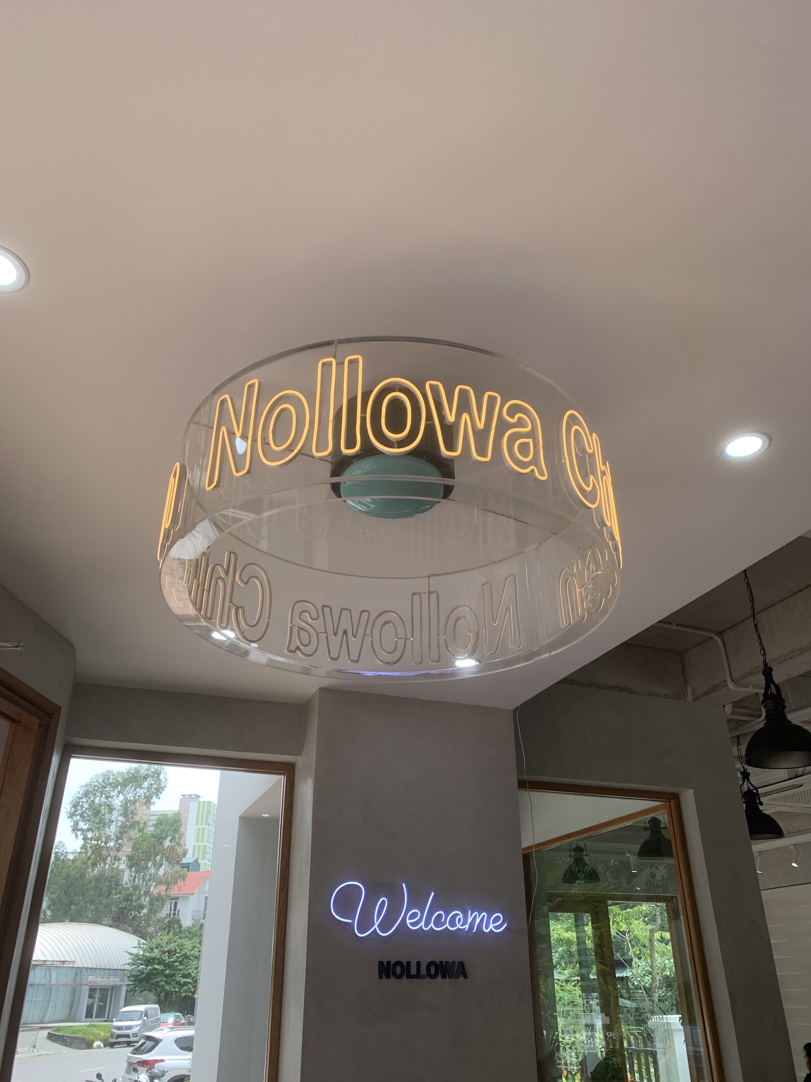 Nhà Hàng Gà Nollowa
