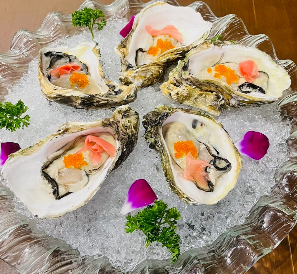 Nhà Hàng Hải Sản Làng Chài Restaurant