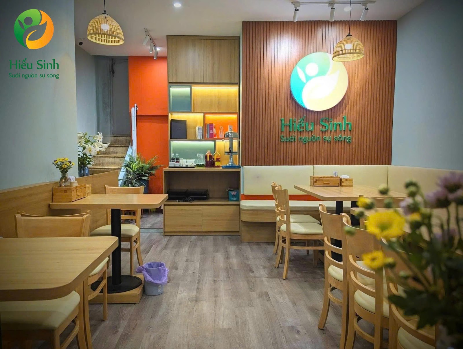 Nhà hàng Hiếu Sinh - Ẩm thực Chay – Không gian quán