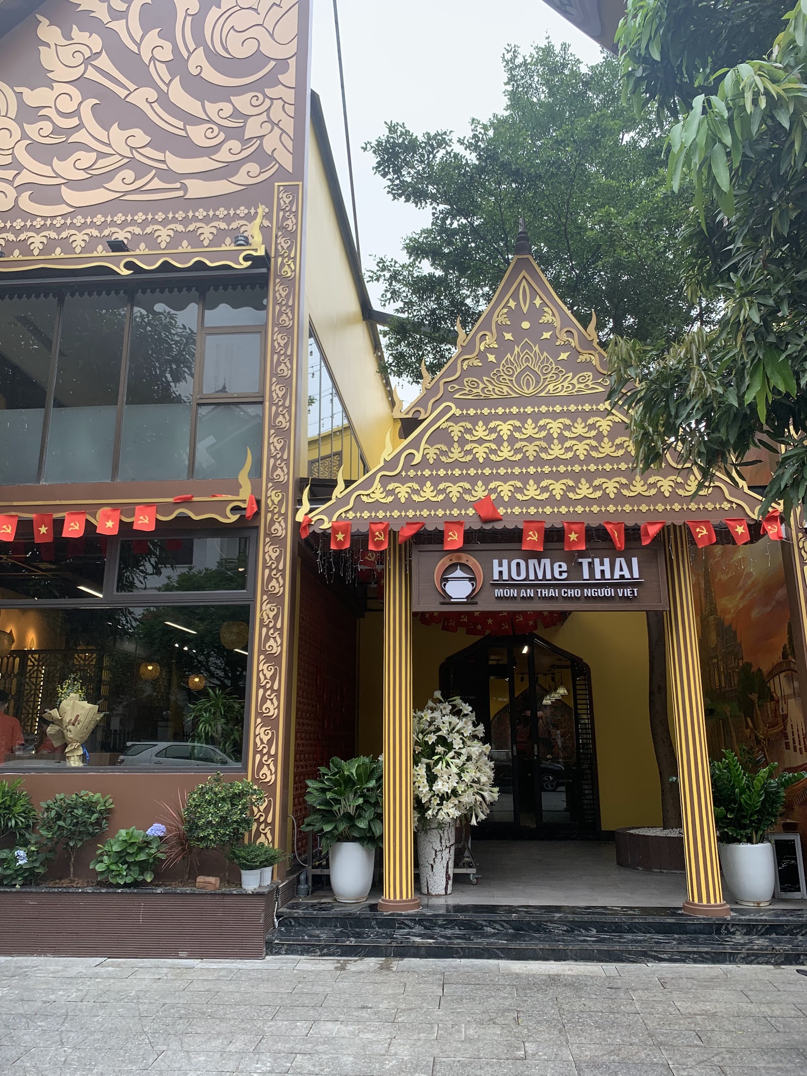 Nhà hàng HOMe THAI