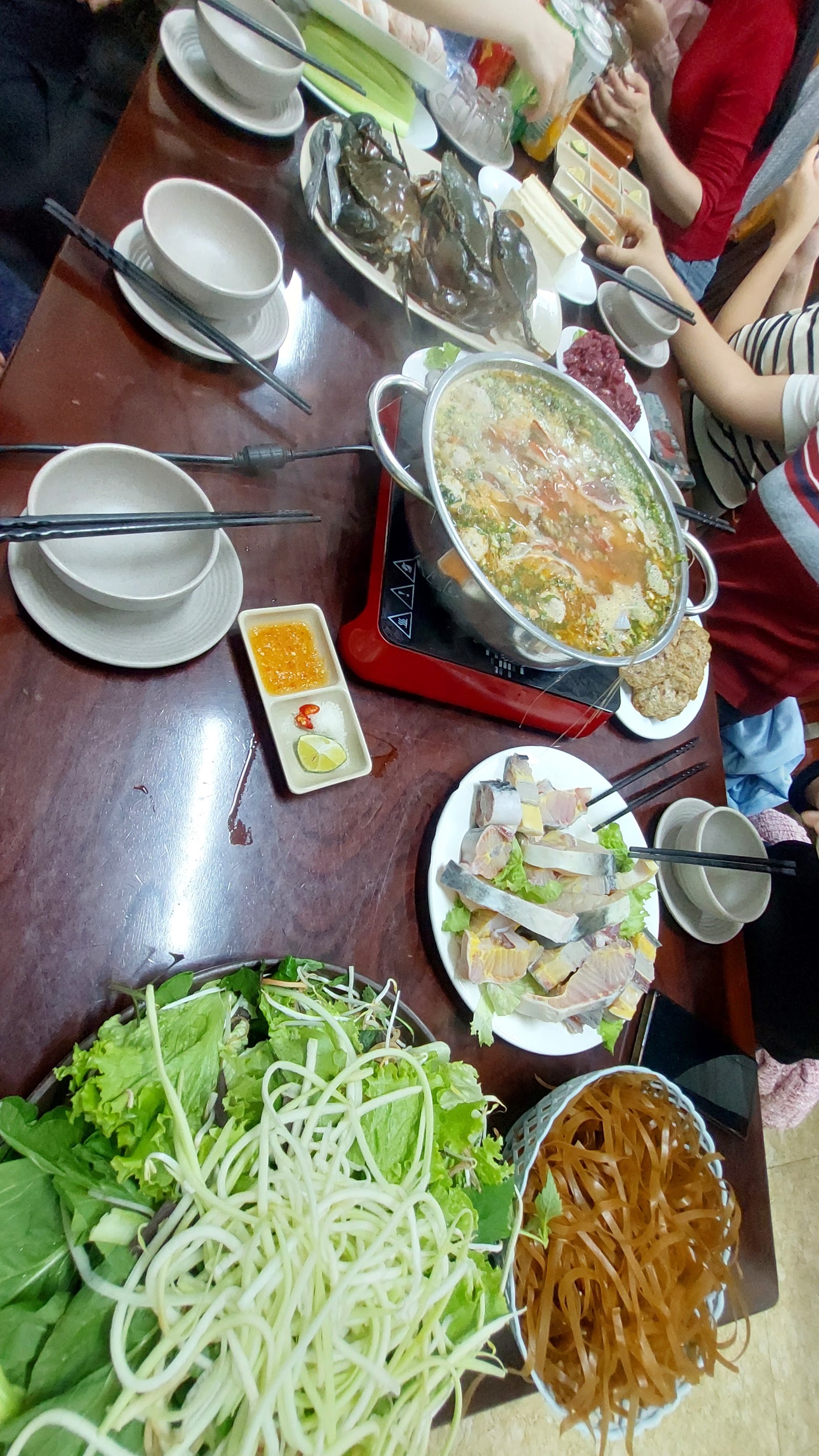 Nhà hàng Lẩu cua đồng Hải Phòng