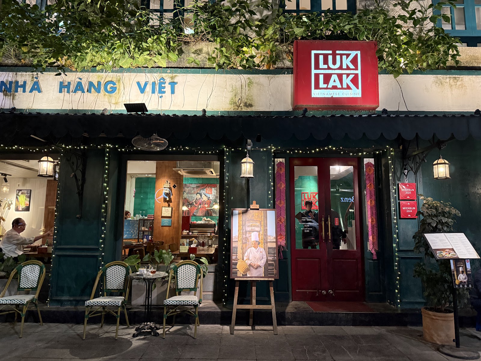 Nhà hàng Luk Lak