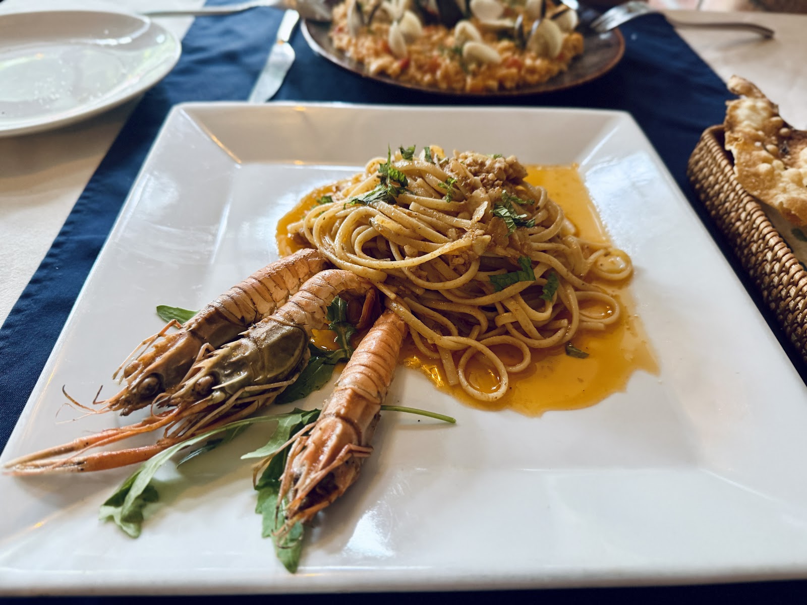 Nhà hàng Mediterraneo