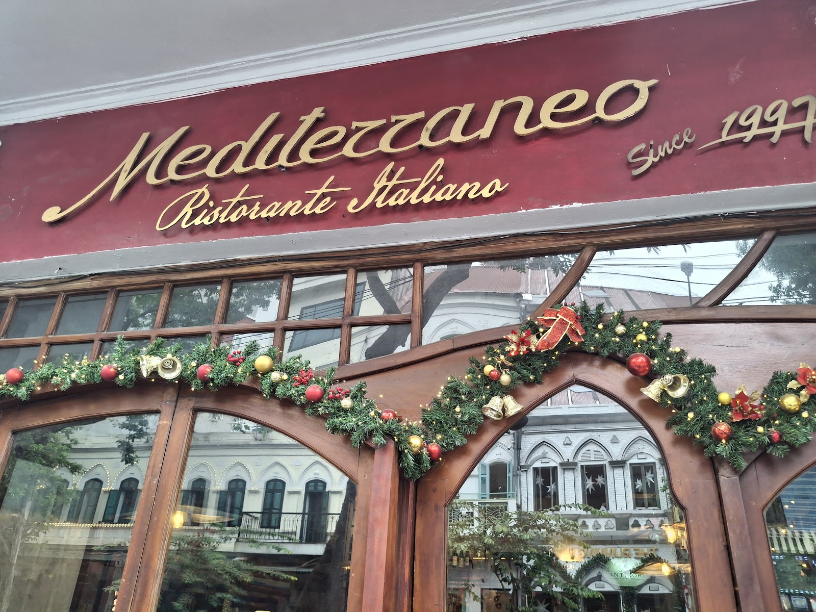 Nhà hàng Mediterraneo – Không gian quán