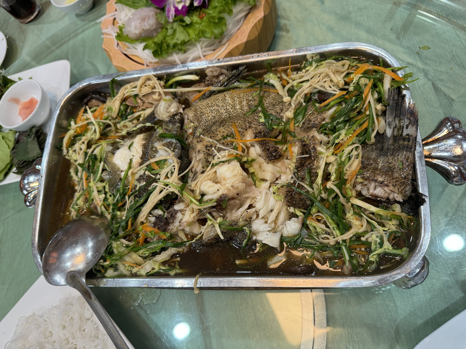 Nhà Hàng Ngũ Vị Hương