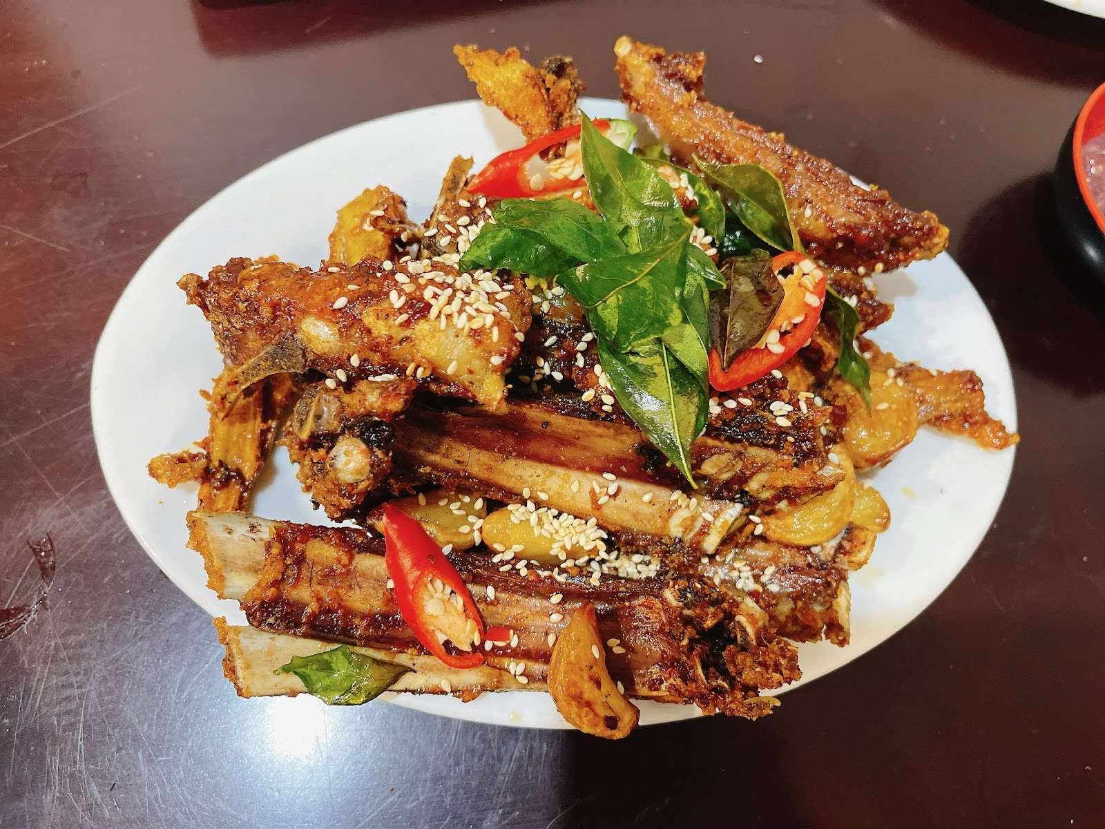 Nhà Hàng NHẤT DƯƠNG QUÁN - Dê Quay Tùng Xẻo Restaurant