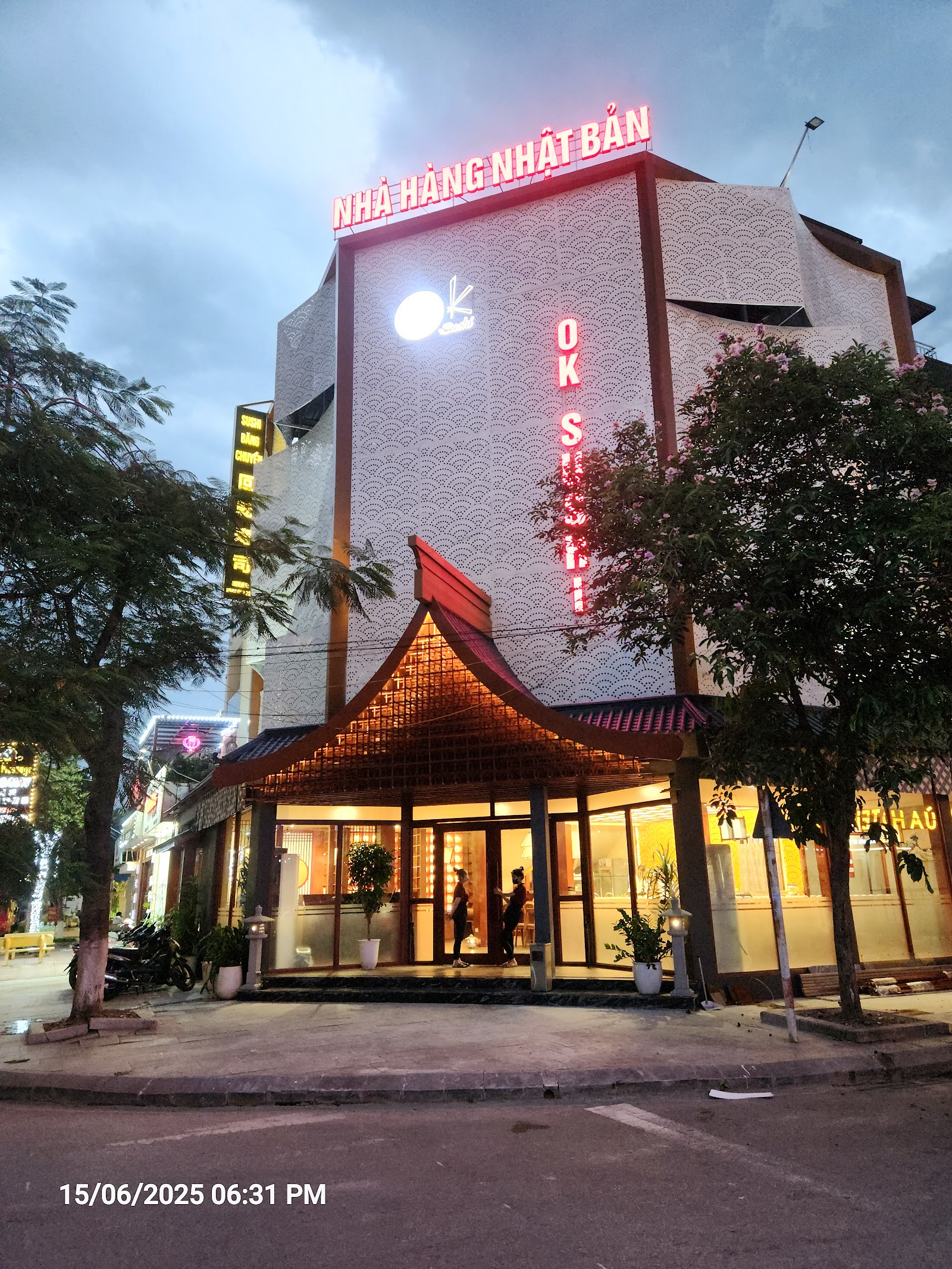 Nhà Hàng OK SUSHI