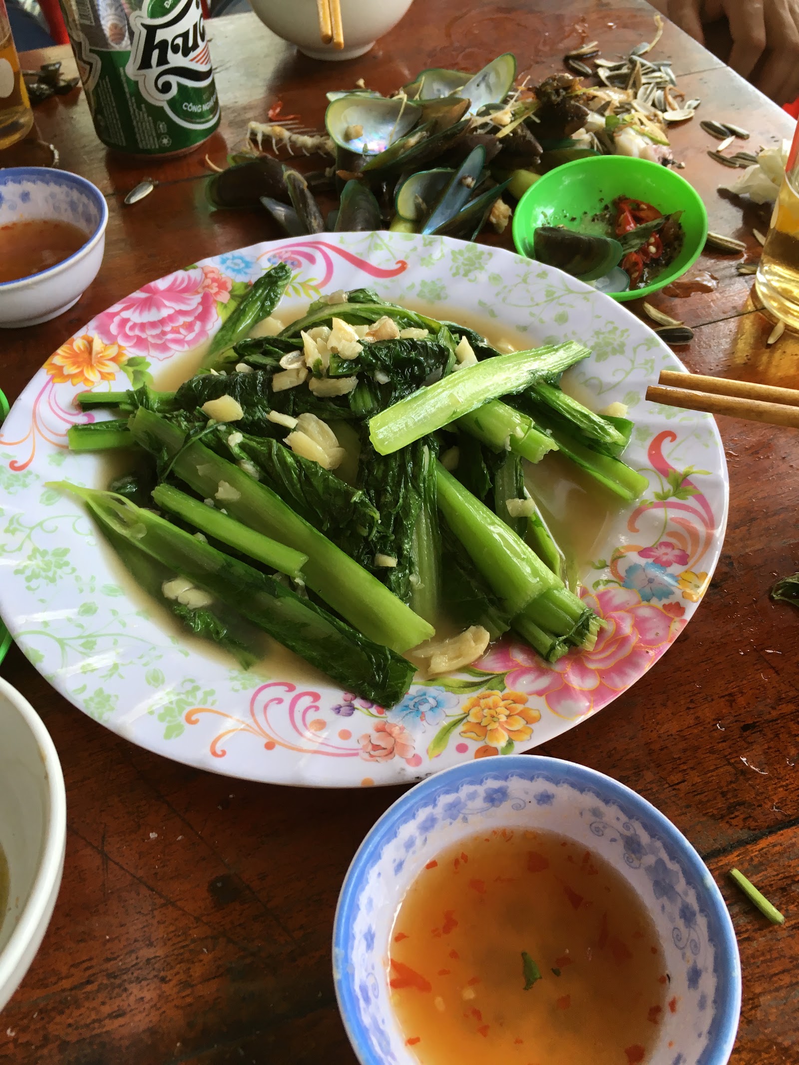 Nhà Hàng Sao Băng