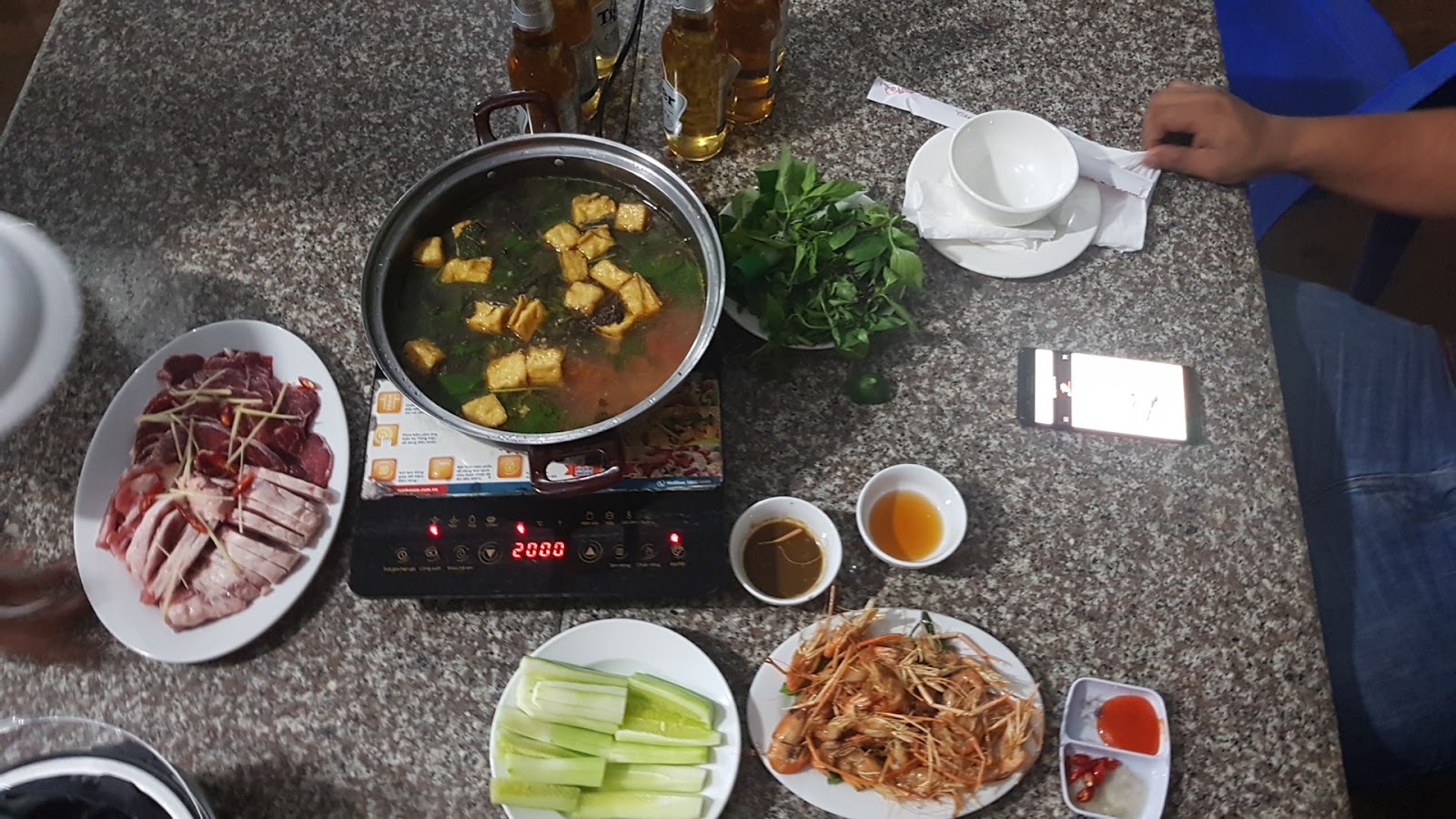 Nhà hàng Sông Quê